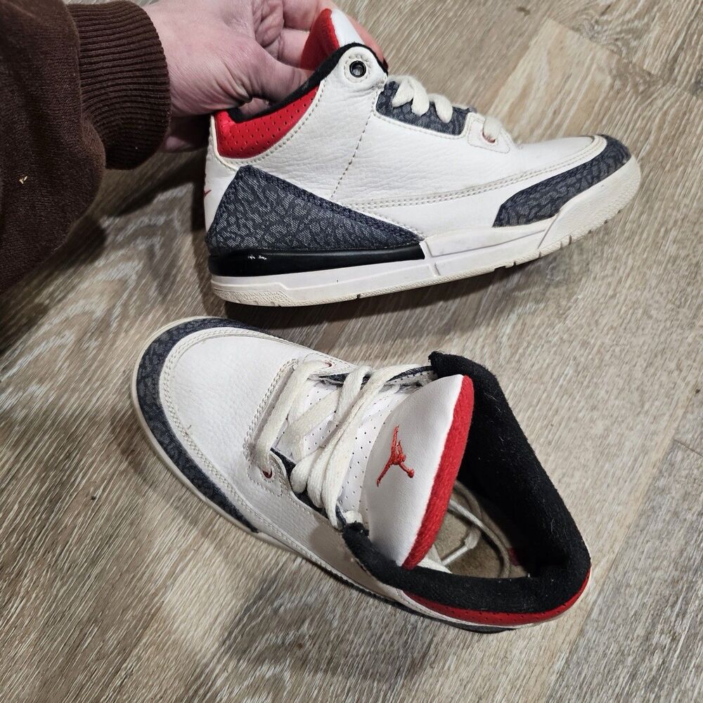 Air Jordan 3 Retro Denim SE PS 'Fire Red' Size 1Y Retro Sneakers - Picture 3 of 8